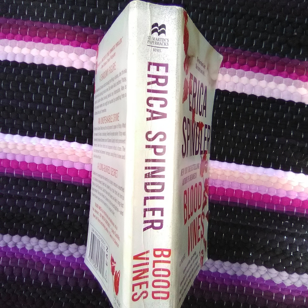 💥JUST IN!💥ERICA SPINDLER...2 PAPERBACK NOVELS~ CRIME/ DETECTIVE/THRILLER - Picture 7 of 10